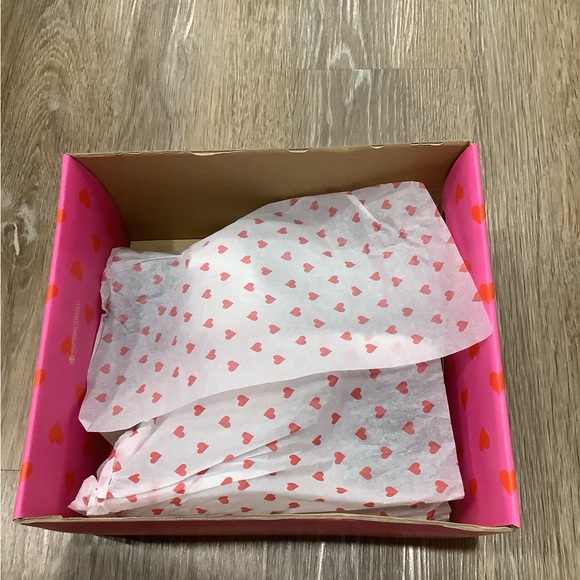 NEW, CHIC** - IRON FIST Mary Jane Cannabis Leaf Slide | OFFERS WELCOME! - Picture 13 of 15